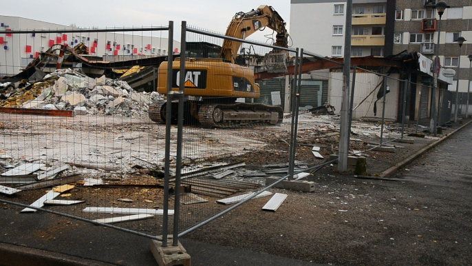 Destruction de l'ex-centre commercial du Lac à Sedan le 09.02.2017 2