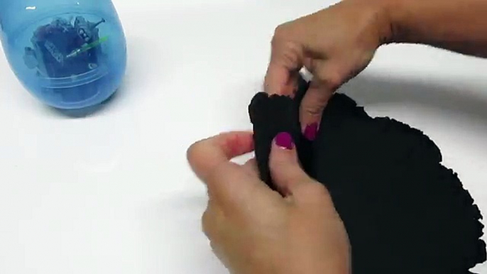 KYLO REN!! THE FORCE AWAKENS! Play-Doh Surprise Egg! How-To Make Kylo Ren in Play-Doh! Tutorial!