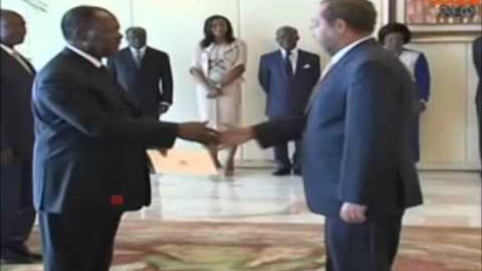 Diplomatie: quatre nouveaux ambassadeurs chez le Président Alassane Ouattara