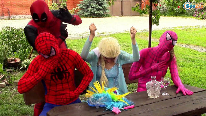 Spiderman plays guitar & Frozen Elsa w/ Spider Girl vs Joker - Superheroes in Real Life