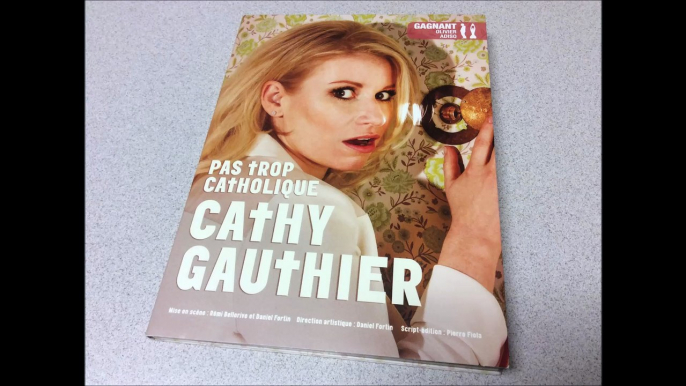 Critique du spectacle de Cathy Gauthier - Pas trop catholique en DVD