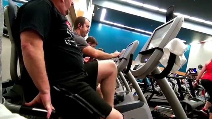 MOANING AT THE GYM PRANK!