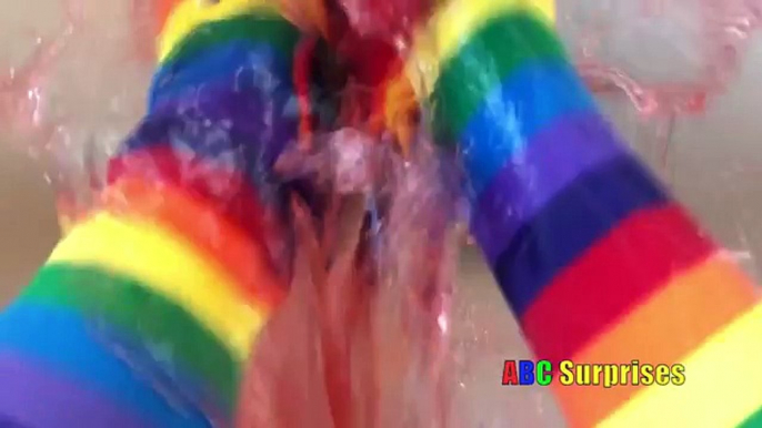 Dedo de la Familia de la Canción Rimas de cuarto de niños a Aprender los Colores PRIMARIOS Globo de Agua Pop Spiderman Batman