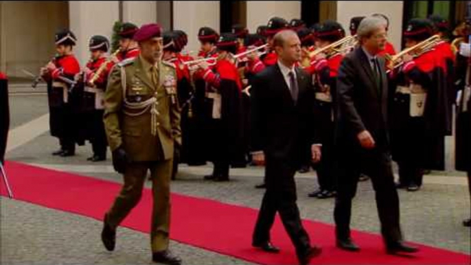 Roma - Gentiloni incontra il Primo Ministro di Malta - L'arrivo a Palazzo Chigi  (02.03.17)