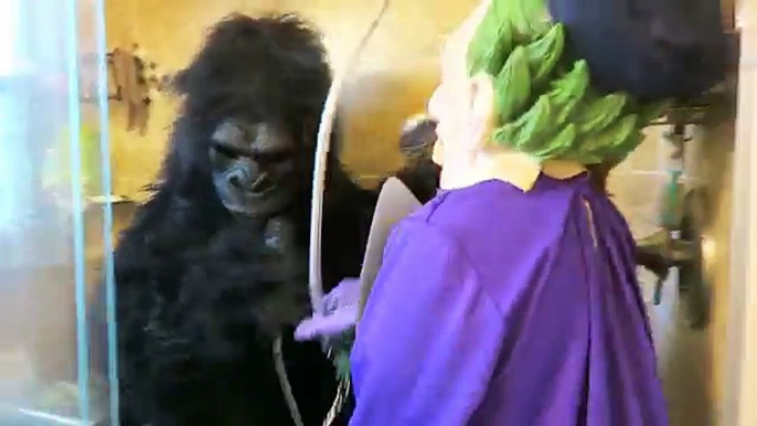 Spiderman vs Joker Arrested by Spiderman Police w/ Frozen Elsa & Anna - Fun Superheroes In