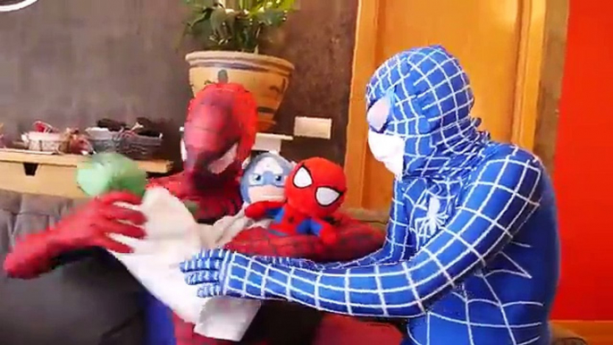 PREGNANT FROZEN ELSA vs SPIDERMAN - SPIDERBABY QUINTUPLETS w/ Pink Spidergirl Twins Funny