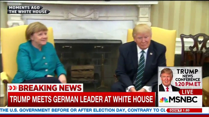 Donald Trump refuse de serrer la main d'Angela Merkel à la Maison Blanche