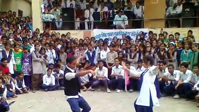 Students_Dancing_In_School___Boy_s_And_Girl_s_dance