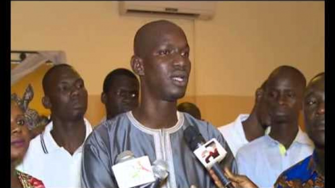 Des partisans de Racine Sy attaquent idrissa Seck