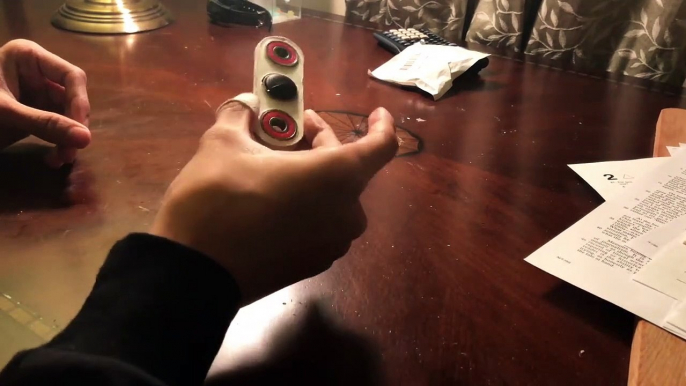 How To Make A Paper Tri Hand Spinner _ Fidget Spinner-eUx2w1