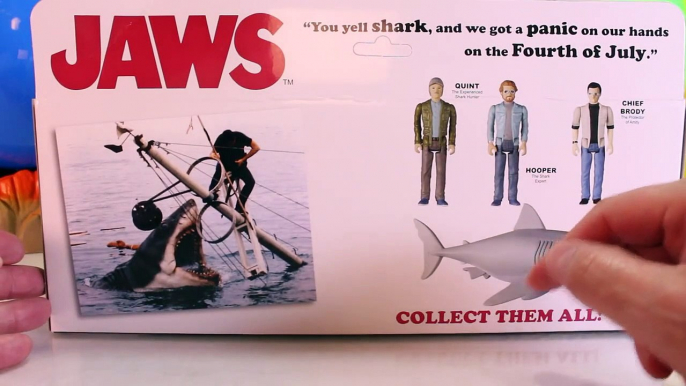 JAWS Shark Toy   BONUS Surprise Shark Eggs filled with Sharks, Toys   Sea Animals