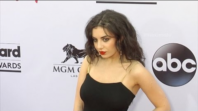 Charli XCX "Billboard Music Awards 2015" Red Carpet Arrivals