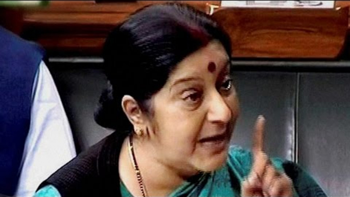 Sushma Swaraj to visit Pakistan after Indo-Pak NSA talks in Bangkok