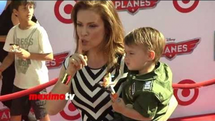 Alyssa Milano Lands at PLANES World Premiere Red Carpet Arrivals