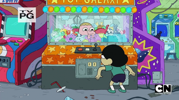 Clarence - Claw Machine (Short)