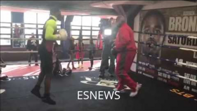 Adrien Broner Boxing Superstar FULL Workout Killing The Mitts - esnews boxing