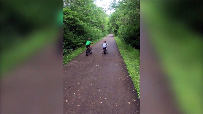 Quand ton gamin ne maitrise pas encore totalement le vélo... Oups