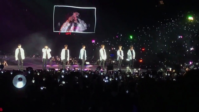 [FANCAM] BTS THE WINGS TOUR HONG KONG 1 SUGA PART 2! 3!