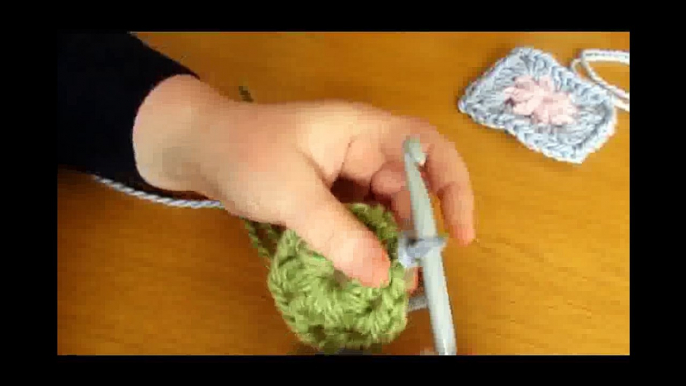 VERY EASY crochet chunky granny square chunky baby blanket tutorial