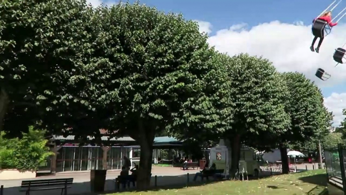 VLOG - MANÈGES & JEUX DE FÊTE FORAINE - Jardin d'Acclimatation à Paris-uSdDHzu