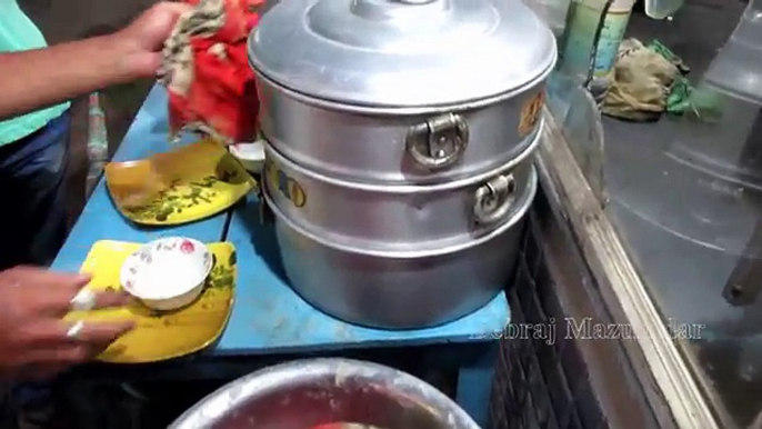 Chicken Momos - Street Food India Kolkata - Food at street