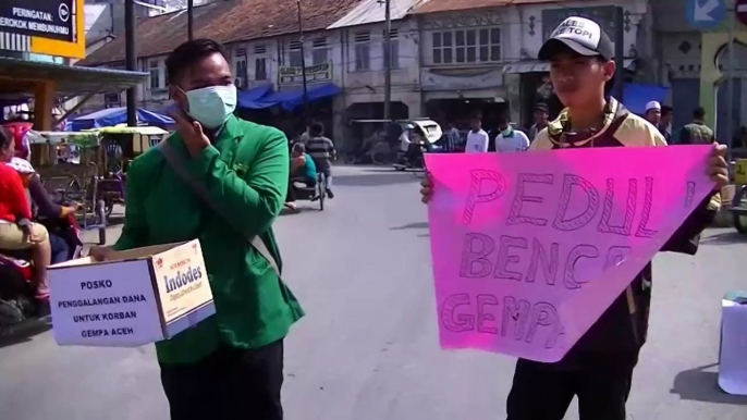 LANGKAT - ORMAS DAN MAHASISWA GALANG DANA