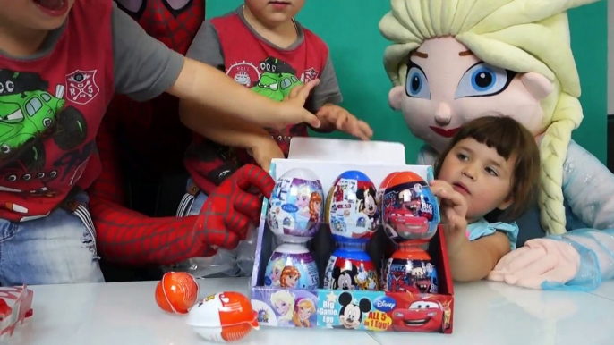 Balón colores huevos huevos huevos alegría Niños Aprender hombre araña historia súper sorpresa juguete juguetes elsa