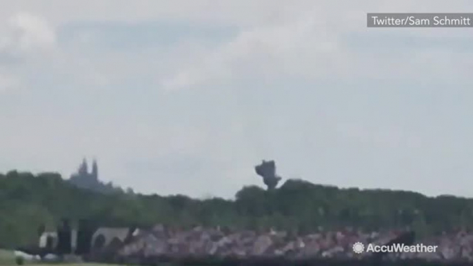 Blimp crashes, catches fire at US Open