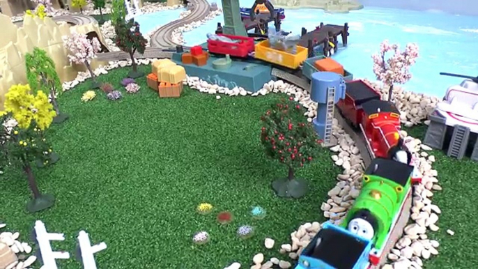 King Of The Railway Thomas & Friends Funny Accidents Crashes Bloopers Kids Toy Train Set