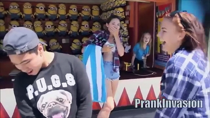 Öpüşme Şakası eşek Şakaları Öpüşmek YENİ SICAK KIZLAR BASKI Yaz Seksi edition Prankİnvasion - SEX - Kissing Prank   NEW HOT GIRLS EDITION   Summer Kissing Pranks   PrankInvasion Sexy edition Sexy Sevişme