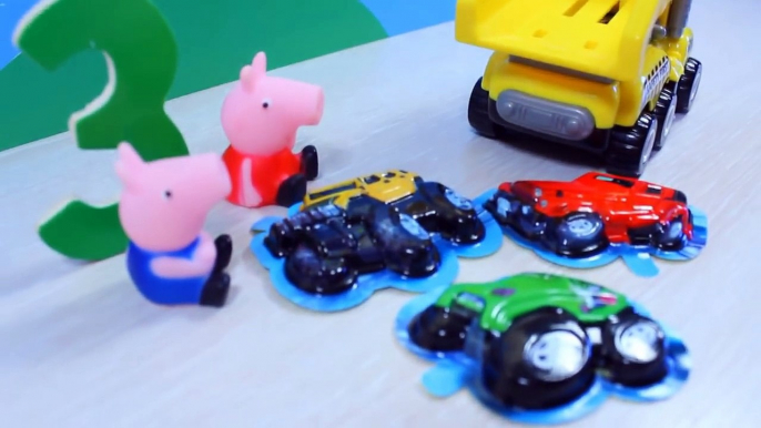 Peppa Pig Свинка Пеппа. Мультики из игрушек. Пеппа, Джордж и машинка Domino.