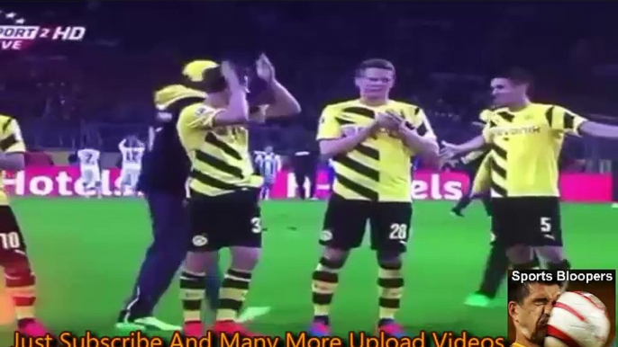 Funny Football Soccer Moments + Bonus When Soccer Fans Invade the Pitch + Sports Bloopers