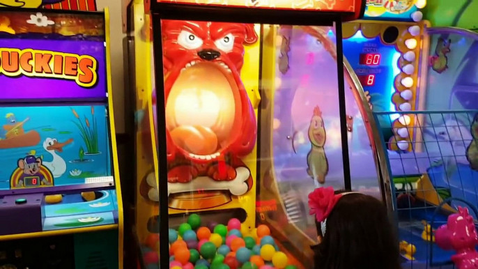 Un et un à un un à Activités et être peut peut fromage mandrin et et la famille pour amusement amusement des jeux intérieur enfant enfants où Hz