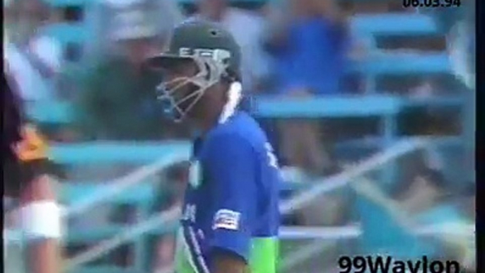 Cricket Funny Clip | Danny Morrison Bowling to Amir Sohail