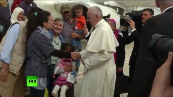 Pope Francis brings 12 Syrian refugees to Vatican