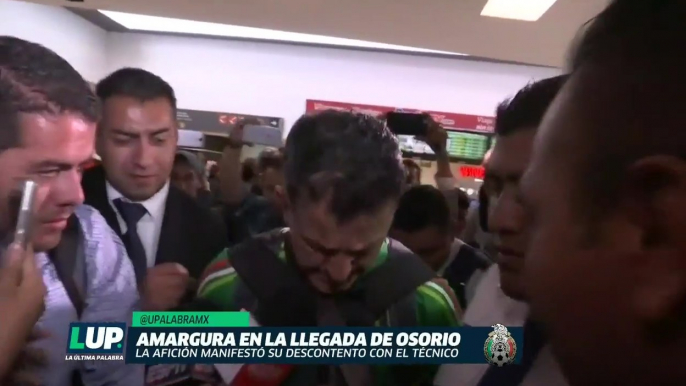 LUP EXCLUSIVA: Osorio es recibido con insultos en México