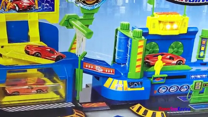 FASTLANE COLOR CHANGE CAR WASH WITH HOT WHEELS COLOR SHIFTERS & DISNEY CARS COLOR CHANGER