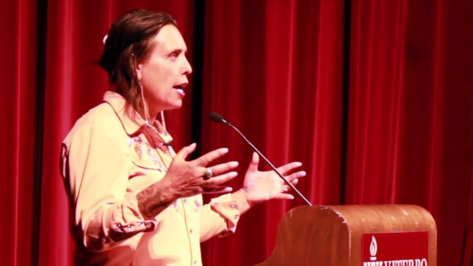 Winona LaDuke: Standing Rock is a Crisis of Civil Society