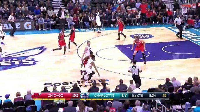 Jeremy Lamb Drives for Two | Bulls vs Hornets | 3.13.17 | 16 17 NBA Season