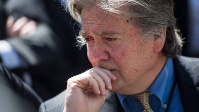 Social media reacts to Steve Bannon's White House departure