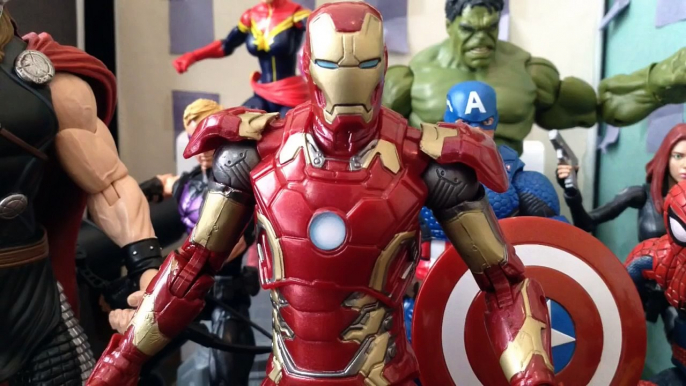 Avengers Stop Motion-[Age of Ultron] Avengers vs Ultron Pt 2 Final Battle Stop Motion