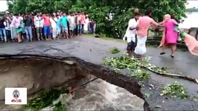 বন্যার্তদের দুর্দশা দেখলে চোখের পানি ধরে রাখতে পারবেন না। ভিডিও না দেখলে বিশ্বাস হবে না।