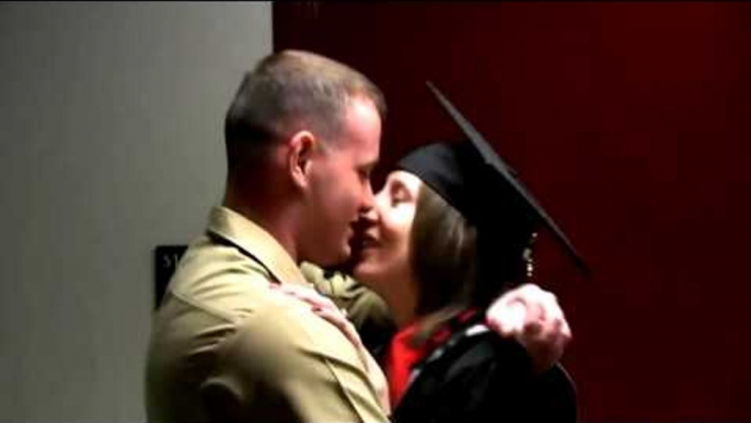 Navy Soldier Proposes To His Girlfriend