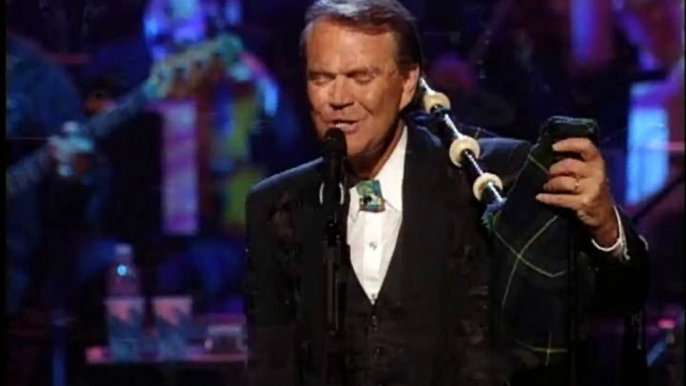 GLEN CAMPBELL - LIVE 2001 - "Amazing Grace"