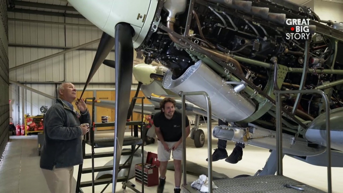 Cet homme a construit un avion Spitfire entièrement à la main ! Seconde Guerre Mondiale