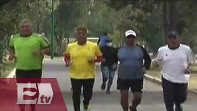 Capitalinos se ejercitan al aire libre, pese a contingencia ambiental/ Vianey Esquinca