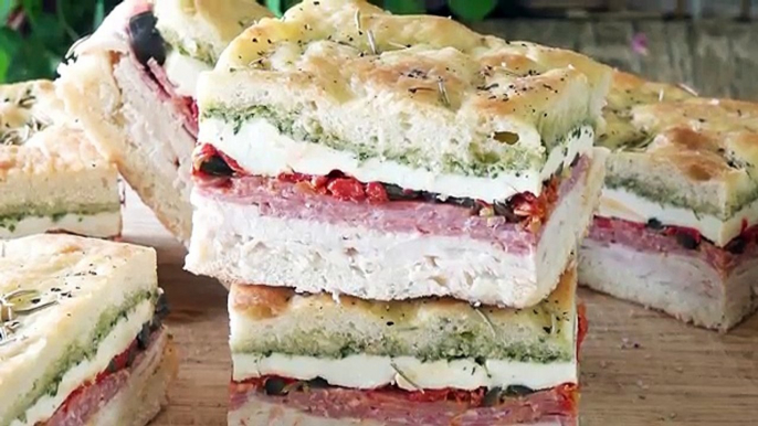 Cómo italiano hacer día de campo presionado sándwiches para 42