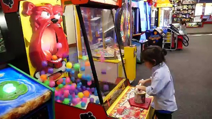 Activités et région fromage enfants mandrin et et la famille pour amusement amusement des jeux intérieur enfants jouer à