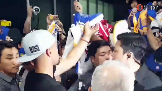 드디어 방한! 스테판 커리, 한국의 첫인상은 과연..? (Stephen Curry just arrived at Korea Kimpo airport)