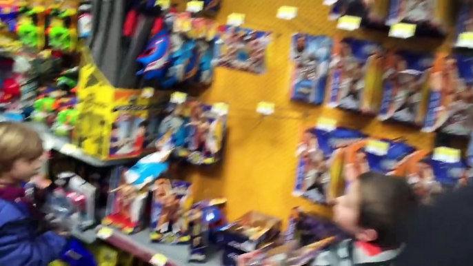 WWE TOY HUNT: Easter Sunday Figure Aisle Fun! Wrestlemania Elite, Basic Mattel Wrestling Figures